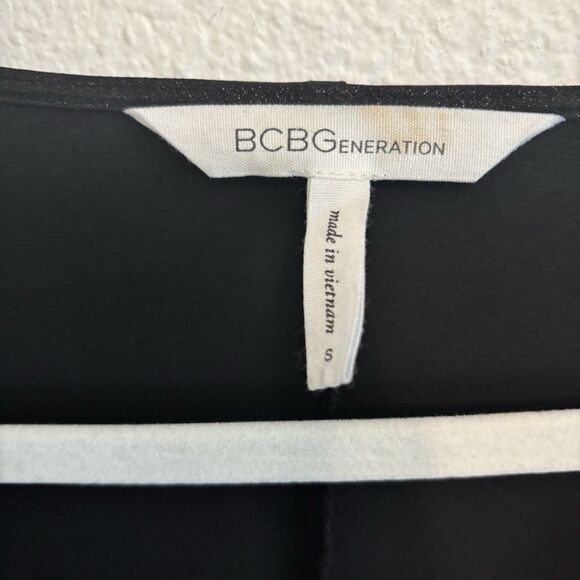 BCBGENERATION Womens Black Metallic Long Sleeve Wrap Dress Small Whimsigoth - Picture 2 of 7